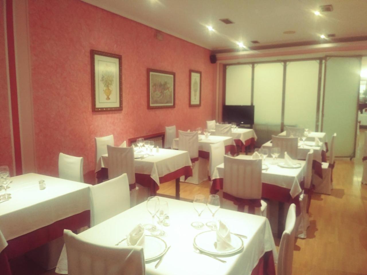 Hotel Orly Xinzo de Limia Exterior photo